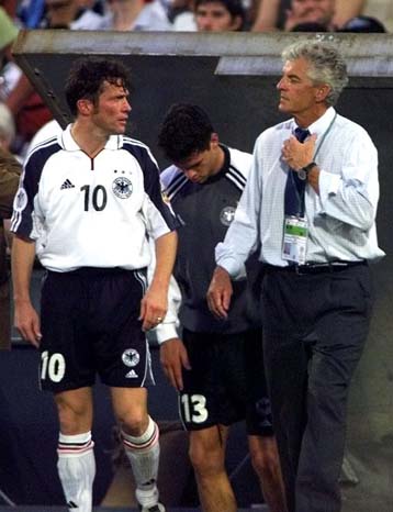 Ανταρσία κατά του Ρίμπεκ αποκάλυψε ο Λόταρ Ματέους