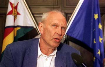 Ούτε ελεύθερες ούτε δίκαιες οι εκλογές στη Ζιμπάμπουε, καταγγέλλουν οι διεθνείς παρατηρητές