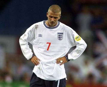 Πρόταση μαμούθ από την Μπαρτσελόνα στον Μπέκαμ