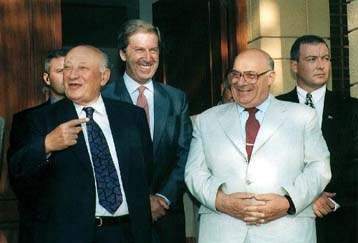 Η αδιάλλακτη στάση Ντενκτάς προβληματίζει για τις προοπτικές εξεύρεσης λύσης στο Κυπριακό