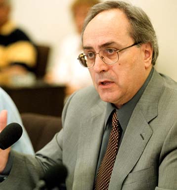 Αν φταίει ο πρόεδρος, θα αλλάξει ο πρόεδρος