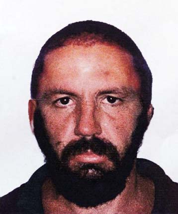 Η αστυνομία της Αυστραλίας αναζητεί την άκρη για τη φωτιά του ξενώνα στο πρόσωπο 37χρονου