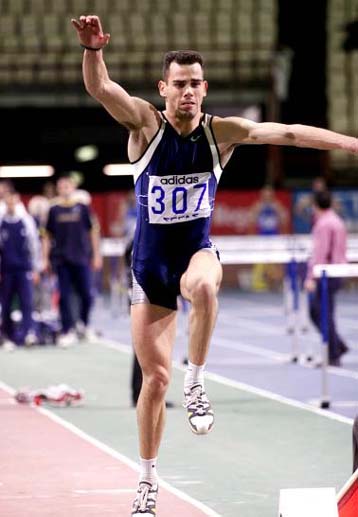 Πανελλήνιο ρεκόρ από το Λένη στο τριπλούν