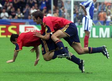 Ισπανία και Γιουγκοσλαβία στους 8 ύστερα από αγώνα… θρίλερ