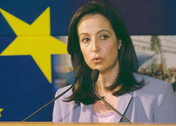 Την Τουρκία επισκέπτεται η Α.Διαμαντοπούλου