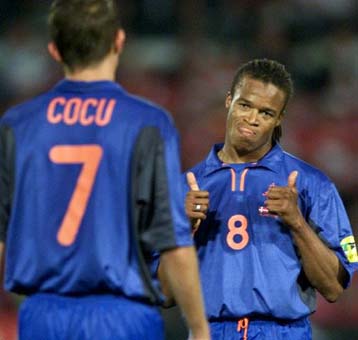 Για την πρώτη θέση  Γαλλία-Ολλανδία, για το γόητρο Δανία-Τσεχία