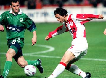 Ο Αλόνζο στα πλάνα του Ματζουράκη