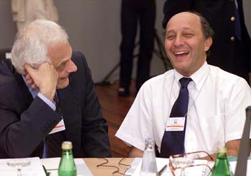 Το ECOFIN δεν κατέληξε σε συμφωνία για τη φορολογία καταθέσεων