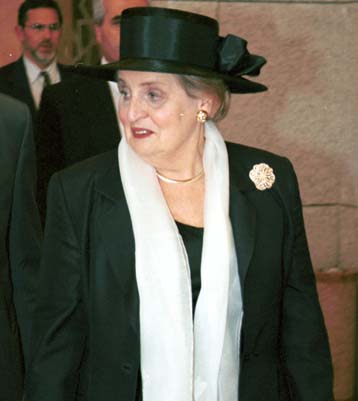 Κίνα και Νότιο Κορέα επισκέπτεται την προσεχή εβδομάδα η Ολμπράιτ