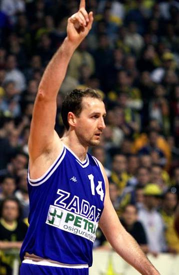 Και τυπικά στον Ολυμπιακό ο Ράτζα