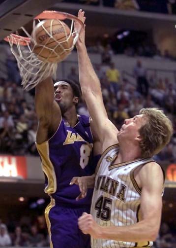 Μείωσαν με … διασυρμό οι Πέισερς