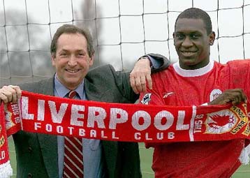 Ανανέωσε στη Λίβερπουλ έως το 2005 ο Ουγιέ