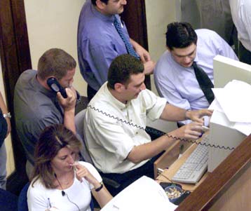 Ο οίκος Moodys αναβαθμίζει την ελληνική οικονομία