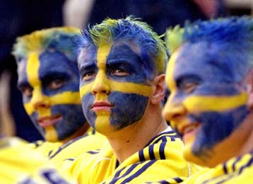 Ενας τραυματίας αστυνομικός σε επεισόδια μεταξύ Τούρκων και Σουηδών οπαδών