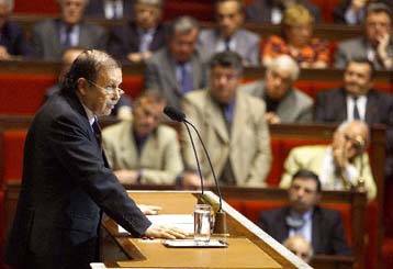 Επίσημη επίσκεψη του Αλγερινού προέδρου στη Γαλλία