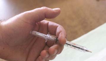 Την παρέμβαση του εισαγγελέα προκαλεί σύριγγα-στιλό στη Θεσσαλονίκη