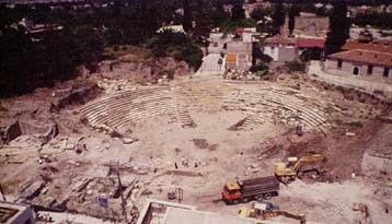 Αποκαθίσταται σταδιακά το αρχαίο θέατρο Λάρισας