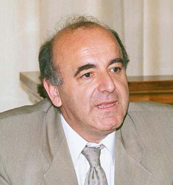 Εμπόδιο για την επιστροφή φόρου τα ληξιπρόθεσμα χρέη προς το Δημόσιο