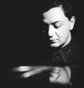 Εξι χρόνια χωρίς το Μάνο Χατζιδάκι