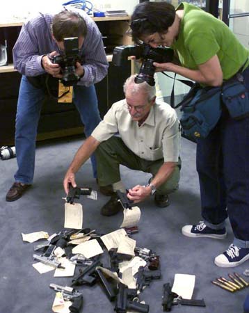 Τρεις Αμερικανοί ένοχοι για λαθρεμπόριο όπλων του IRA