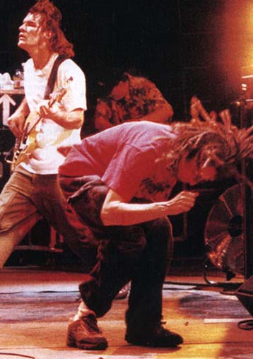 Οι Rage Αgainst the Machine απόψε στο θέατρο Πέτρας