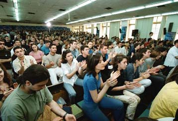 Στην αναγνώριση των κοινοτικών πτυχίων προχωρά η κυβέρνηση