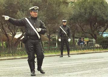 Σε τρίμηνη επιφυλακή τίθεται η Τροχαία στις εθνικές οδούς