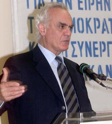 Κείμενο για την αμυντική χειραφέτηση της ΕΕ προωθείται στη Σύνοδο Κορυφής της Φέιρα