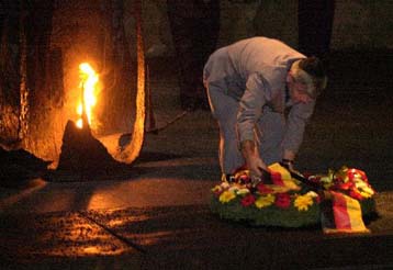 Πάνω από 2.500 γερμανικοί επιχειρηματικοί κολοσσοί πληρώνουν για τους σκλάβους των ναζί