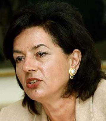 Πρώτη επίσημη της Επιτροπής Θεσμών για τον εκσυγχρονισμό του δημόσιου τομέα