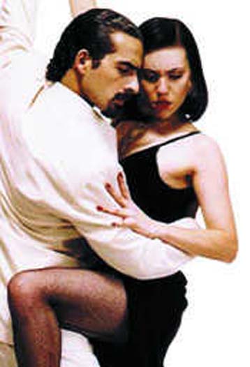 Το Τάνγκο Πασιόν για τέσσερις παραστάσεις στην Ελλάδα