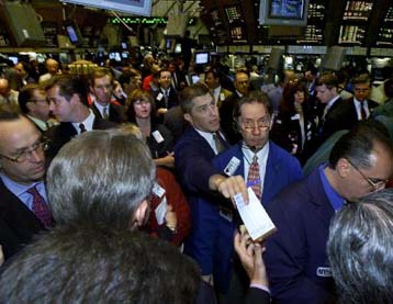 Απώλειες για Nasdaq και Dow Jones τη Δευτέρα