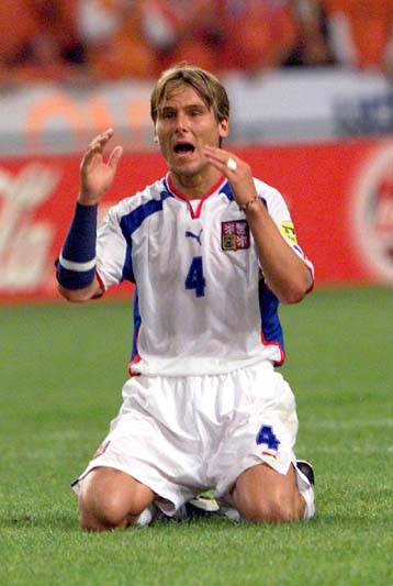 Μια αγωνιστική στον Λατάλ, επίπληξη στον Νέτβεντ για τις έντονες διαμαρτυρίες