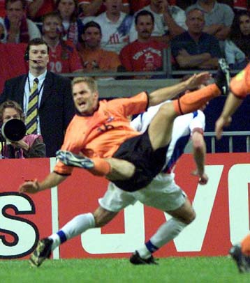 Για πέναλτι-σκάνδαλο έκαναν λόγο οι Τσέχοι που έκλαιγαν στα αποδυτήρια