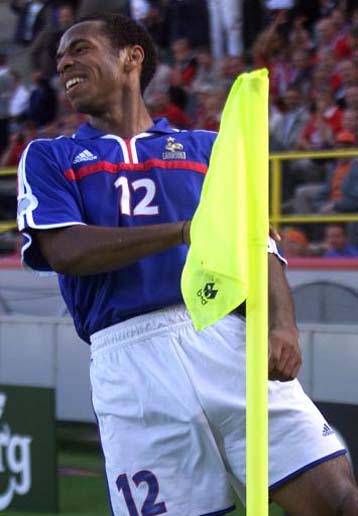 Η Παγκόσμια Πρωταθλήτρια Γαλλία είναι εδώ… 3-0 τη Δανία