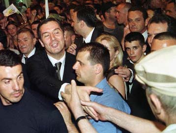 Περισσότεροι από 400 παρατηρητές στο Μαυροβούνιο για τις κρίσιμες τοπικές εκλογές