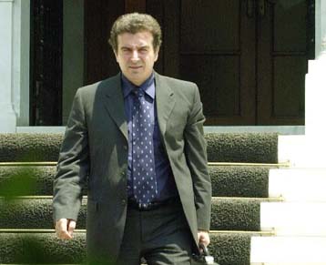 Αλλαγές στην αντιτρομοκρατική νομοθεσία προαναγγέλλει ο Χρυσοχοΐδης