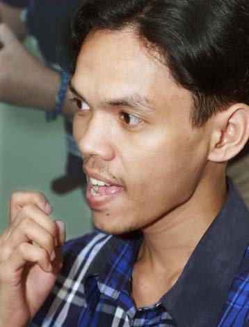 Ελεύθερος ελλείψει αποδείξεων ο βασικός ύποπτος για τον ιό I Love You