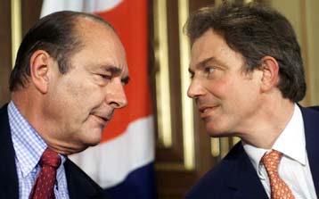 Αιφνιδιαστικό ταξίδι Σιράκ για γεύμα με τον Μπλερ στο Λονδίνο