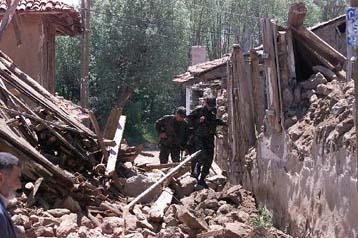 Πανικός και πάλι στην Τουρκία από μετασεισμική δόνηση 5,2 Ρίχτερ