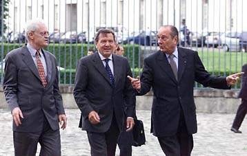 Το μέλλον της Ευρώπης στη γαλλογερμανική σύνοδο της Παρασκευής