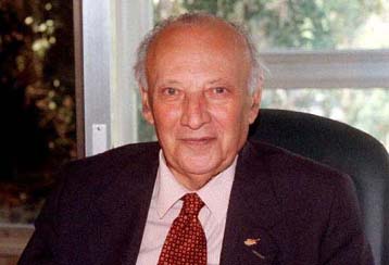 Αντιδρά η Λευκωσία στην έκθεση Ανάν – Επαφές Χάνεϊ με Κληρίδη και Ντενκτάς