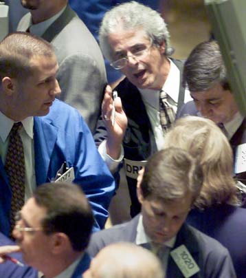 Ανοδος του Nasdaq – Πτώση του Dow Jones στο άνοιγμα της Πέμπτης