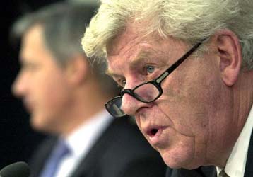 Γενναία αύξηση των επιτοκίων κατά 50 μονάδες βάσης ανήγγειλε η ΕΚΤ