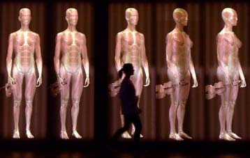 Το φάσμα της οικονομικής αποτυχίας στοιχειώνει την EXPO 2000