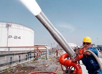 Αποζημίωση-ρεκόρ στα Ελληνικά Πετρέλαια από την Εθνική Ασφαλιστική