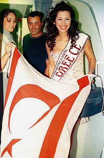 Η Ελληνίδα βασίλισσα της ομορφιάς καταρρίπτει το μύθο περί ξανθών στην κατεχόμενη Κύπρο