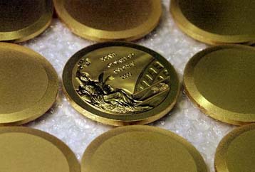 Ξεκίνησε η κοπή των Ολυμπιακών μεταλλίων