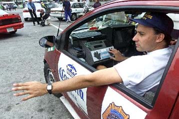 Γίνεται αυτοκίνητο χωρίς τιμόνι; Και όμως γίνεται!