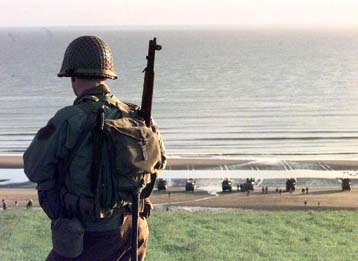 Οι μνήμες από την απόβαση της Νορμανδίας ξυπνούν έπειτα από 56 χρόνια